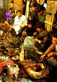 Đêm mùng 7 Tết, khai hội chợ Viềng, Nam Định